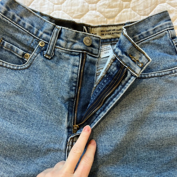 Vintage high rise jean shorts - Picture 2 of 8